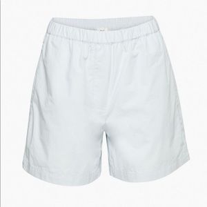 Aritzia Wilfred Free Breeze Short 5”
